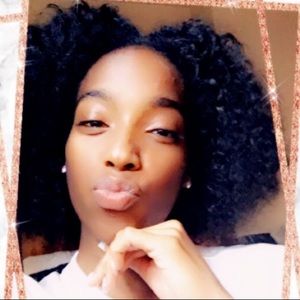 Meet your Posher, YaYa